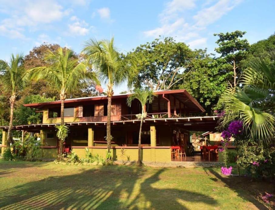 Cabinas Carol Pavones  Exterior photo