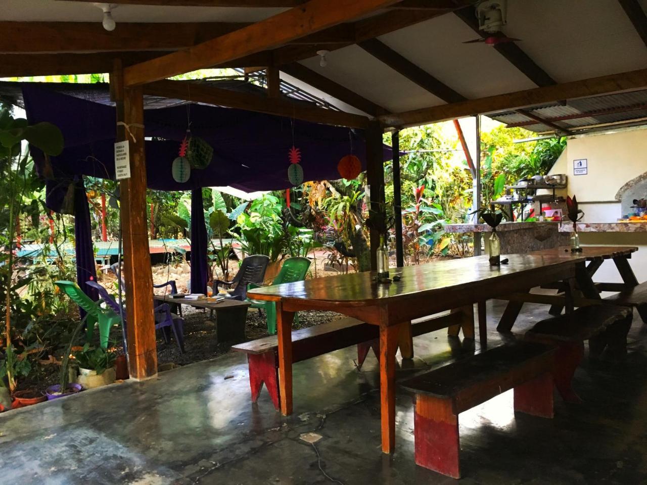 Cabinas Carol Pavones  Exterior photo